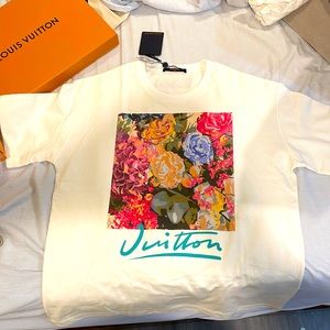 Louis Vuitton x Virgil Abloh T-Shirt size 3L. W/ receipt Sold out